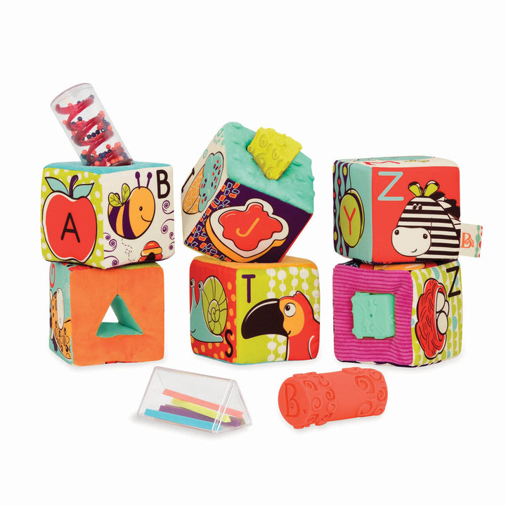 B. toys - ABC Block Party - Soft-Alphabet-Blöcke - 6 Bauklötze &amp; 5 Einsätze für Babys - Briefe &amp; Tie