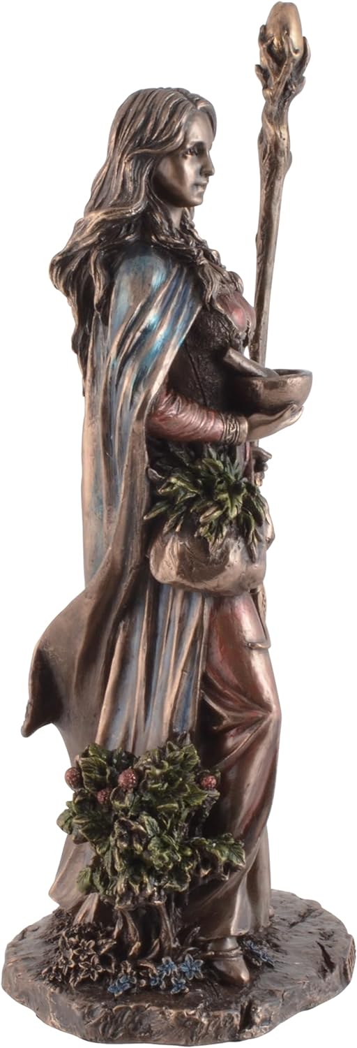 Germanische Walküre Eir Göttin der Heilkunst - aus Kunststein, von Hand bronziert und coloriert, by