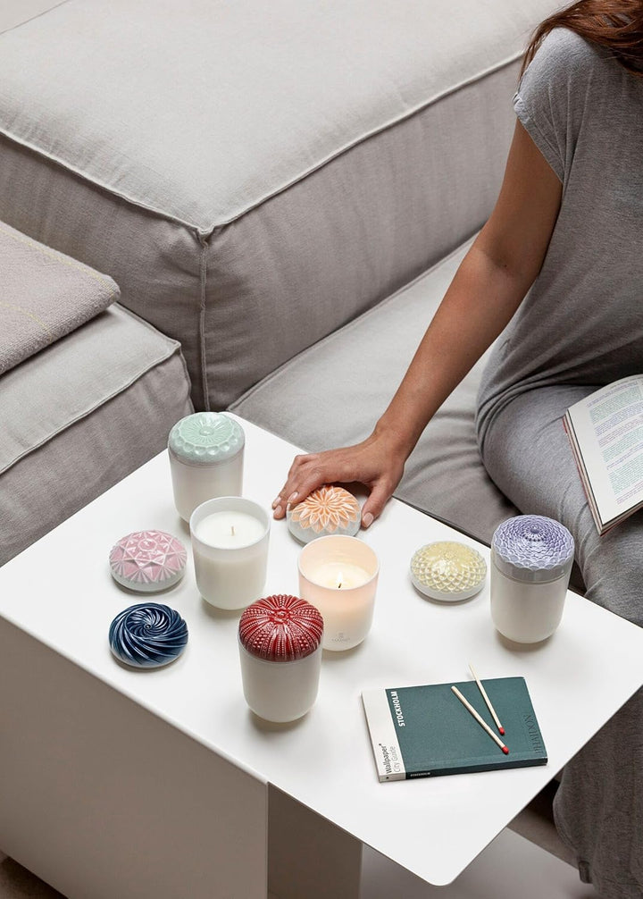 LLADRÓ Echoes Of Nature Candle. Tropical Blossoms Scent. Kerze. Porzellan.