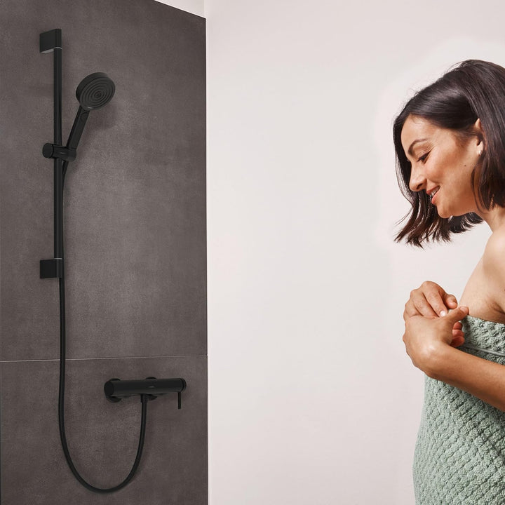 hansgrohe Wannenarmatur Finoris, Aufputz Brausebatterie, Duscharmatur für 1 Funktion, Mattschwarz Ma