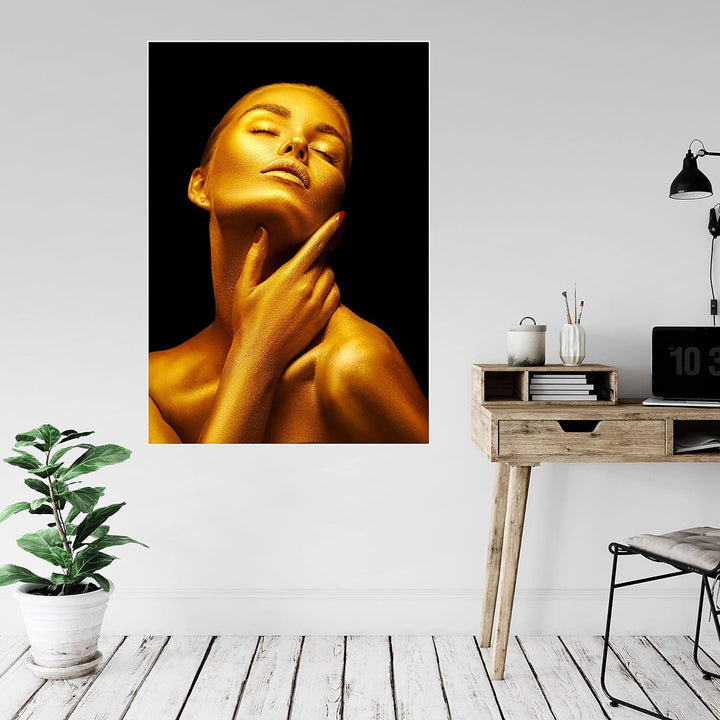 wandmotiv24 Poster als Wanddeko, Grösse 100x70cm, Gold Collection, Frau in Gold, rote Nägel, Edel, G