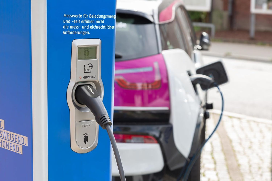 DELTACO Typ 2 EV-Ladekabel für E-Autos und Hybrid Fahrzeuge, Elektroauto Charger Mennekes Kabel, Kom