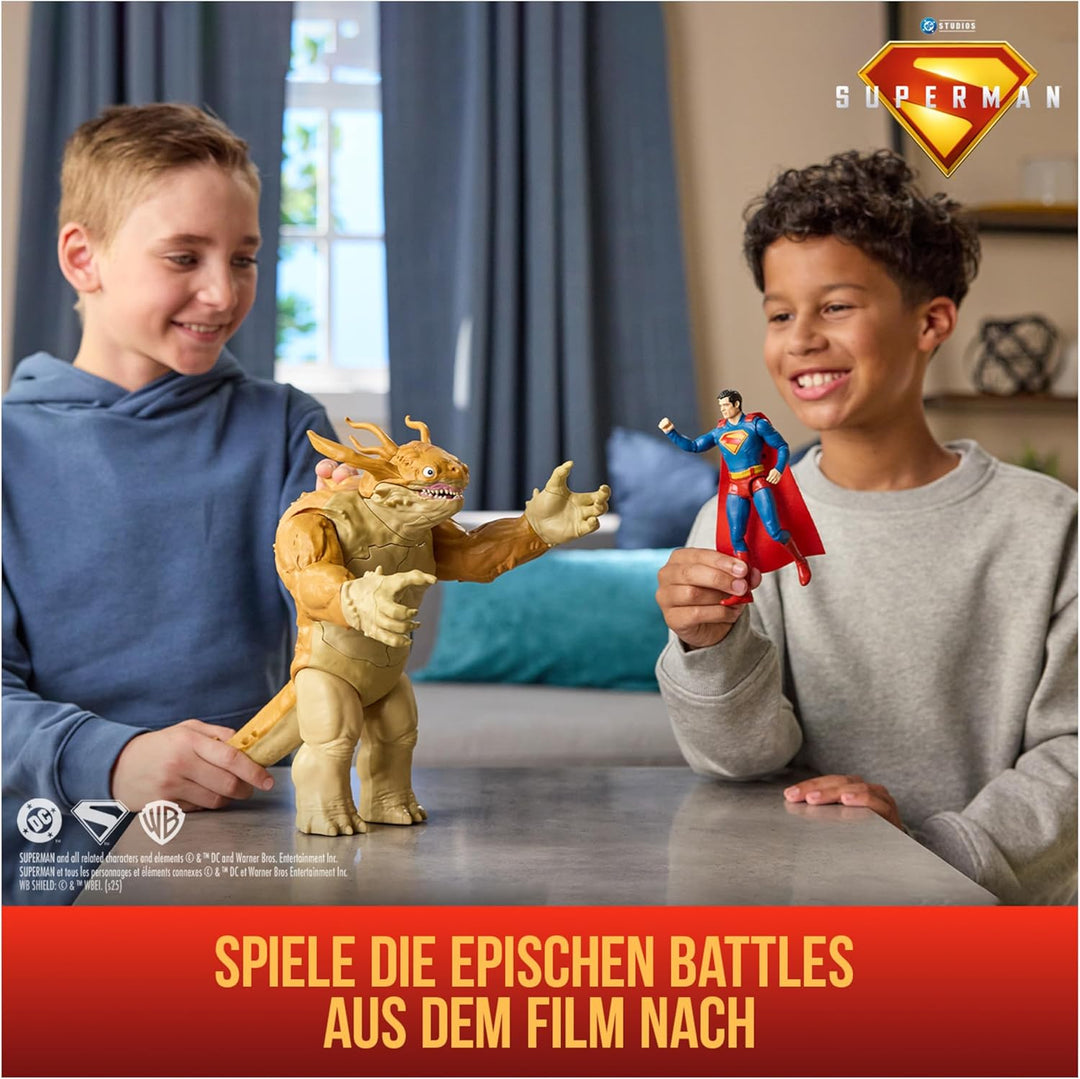 DC Comics Superman - Kaiju Battle Spielset, mit Kaiju Figur 30 cm und Superman Figur 15 cm, Spielzeu