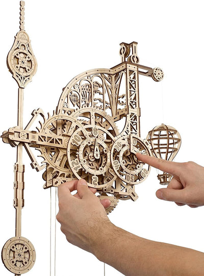 UGEARS Aero Uhr 3D Puzzle - Pendeluhr Aero Clock - Modellbau 3D Holzpuzzle Holzbausatz - Modellbausa