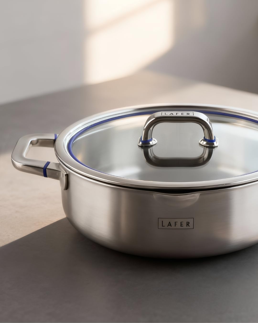 Johann Lafer – Kochtopf Induktion - Bratentopf 28 cm 4,5 L Edelstahl mit Glasdeckel | Akkutherm-Spei
