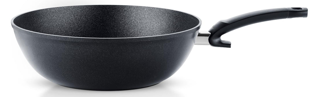 Fissler Adamant/Aluminium-Wokpfanne (Ø 30 cm, 5,2 Liter) beschichtet, grosse Asia-Pfanne, hoher Rand