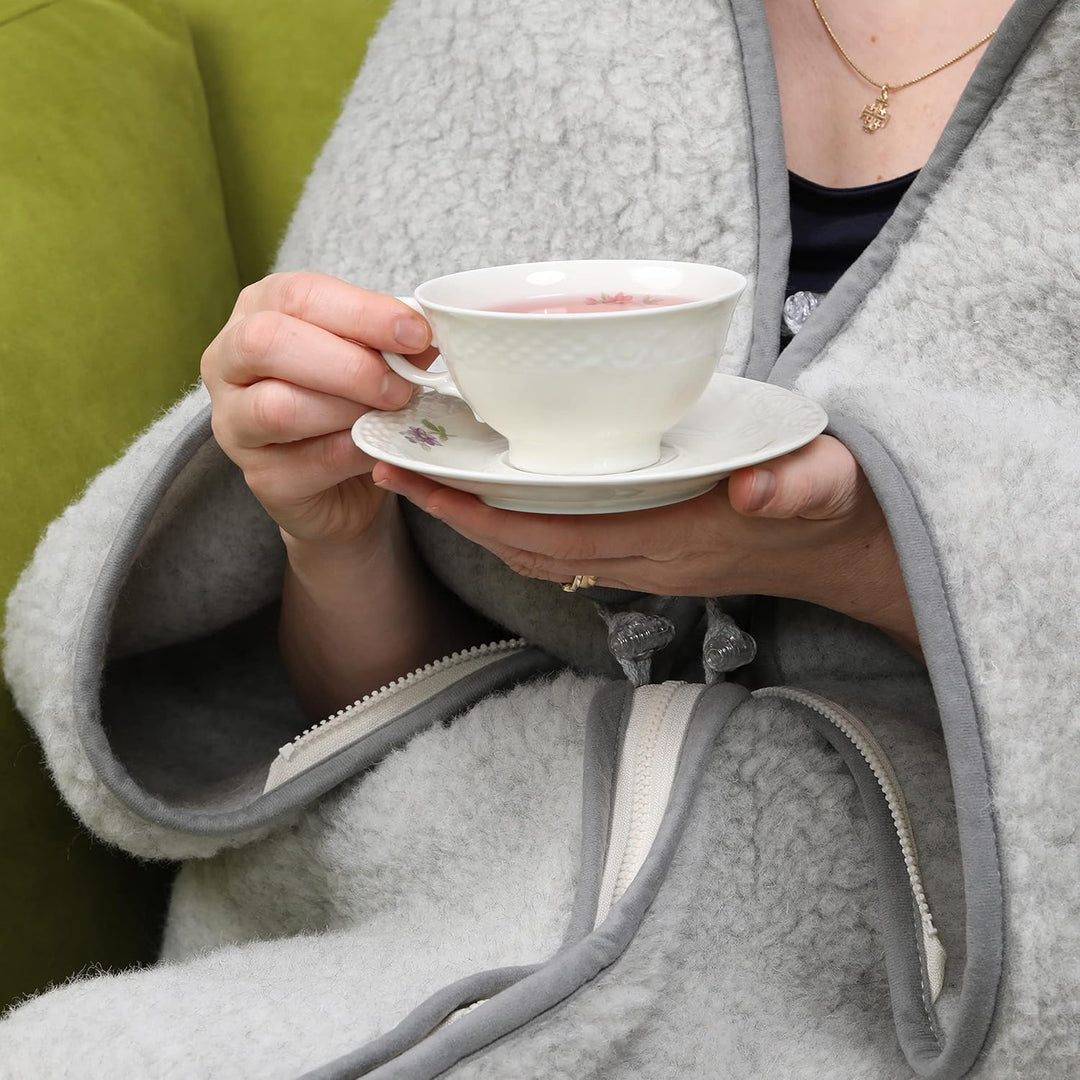 TV Decke aus Warme & Dicke Merinowolle mit Ärmeln für Damen & Herren, Wolldecke, Woolmark-Zertifizie
