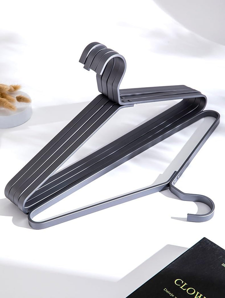 Premium Titangrau Matte Aluminium Kleiderbügel 6-Pack, 45cm Extra Smooth & Durable Metall Hemd Kleid