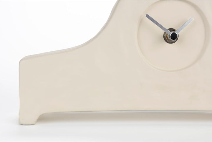 Zuiver Grandma Tischuhr Beige