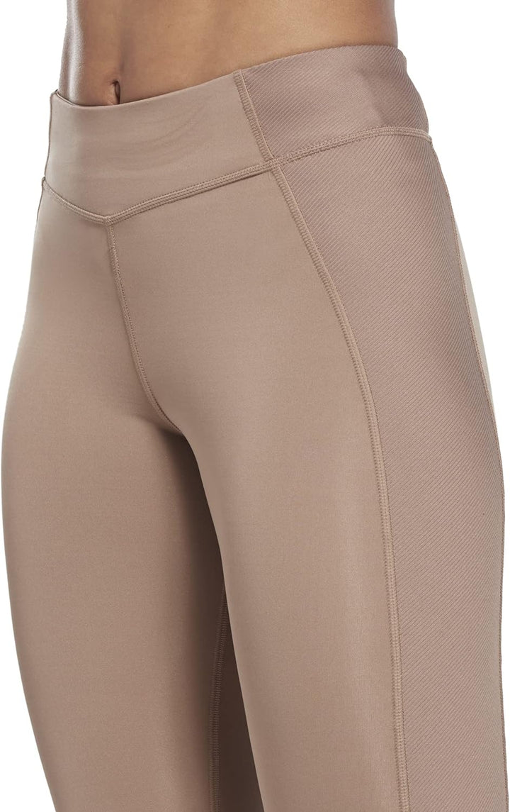 Reebok Damen Yoga High Rise Rib Yoga-Hose, XS Kurz Harmoniegrün