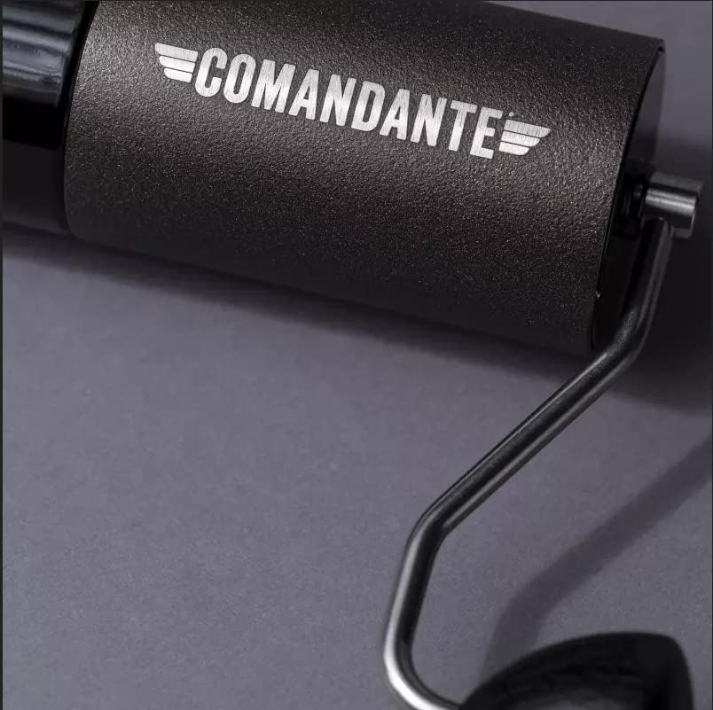 Comandante Kaffeemühle C40 MK4 Nitro Blade Copper Mountain + Gratis 4er Set EKM Living Edelstahl Tri