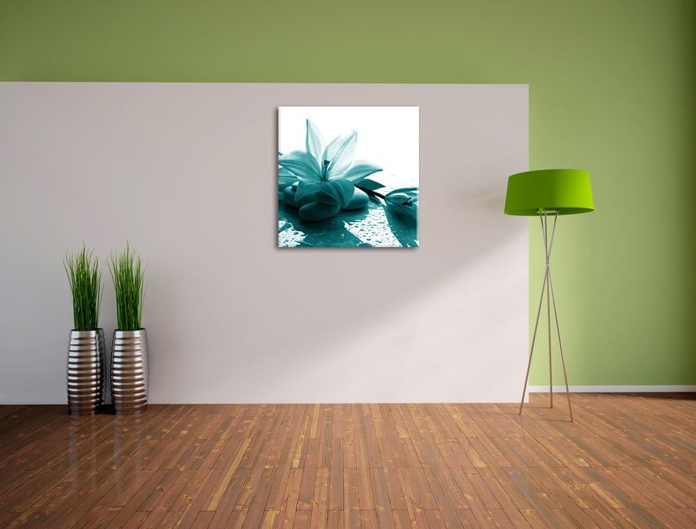Pixxprint Düstere Lilie mit Zen Steinen, Format: 70x70 auf Leinwand, 70x70