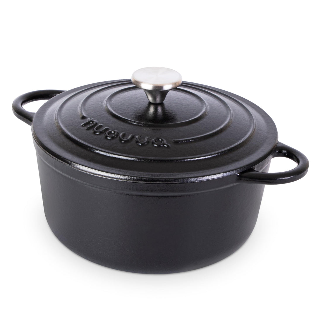 Gusseisen-Topf mit Deckel – Emaille-Schmortopf mit Antihaft, Ofenfest – Schwarz, 4.7 Liter, 24 cm –
