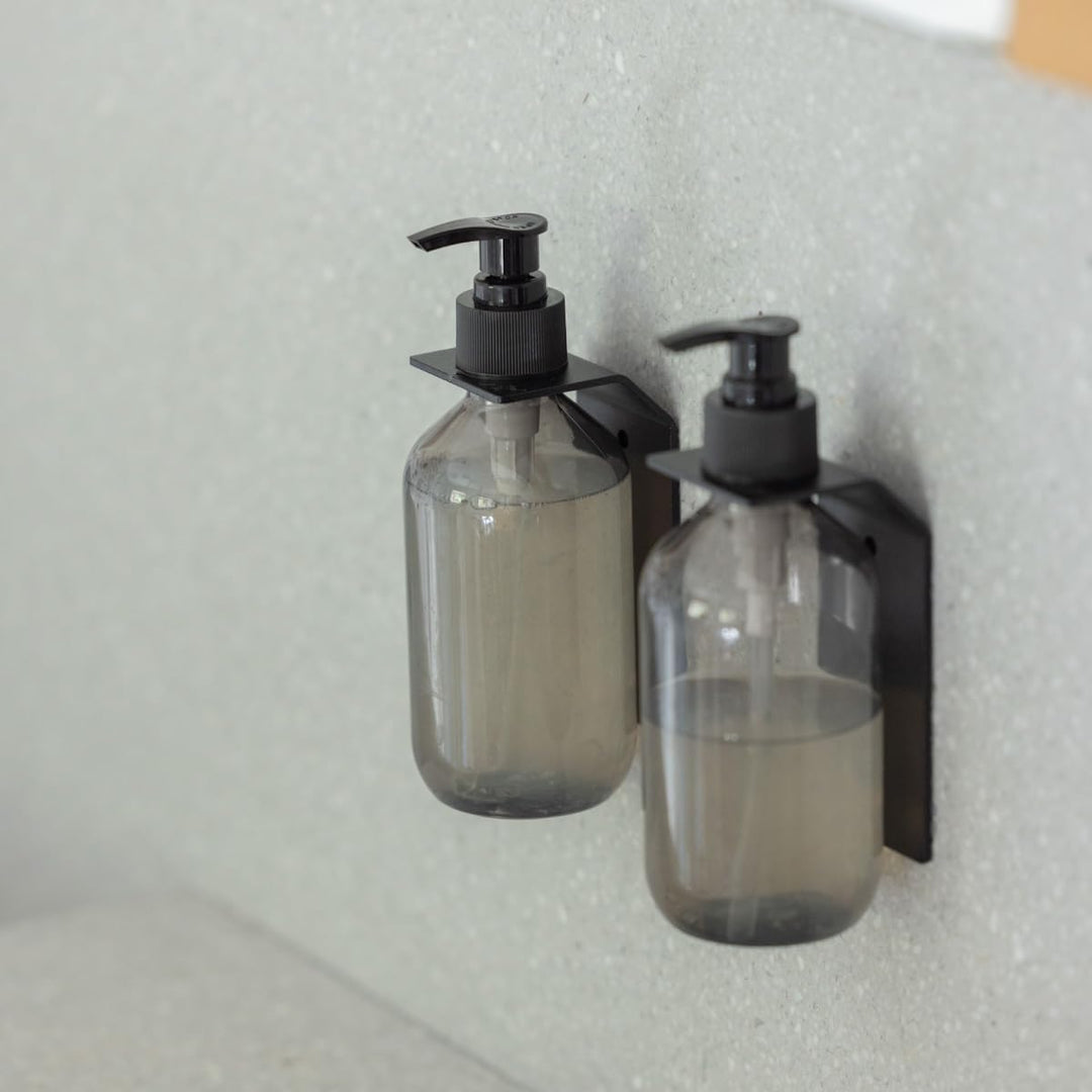 YOUS® Premium Seifenspender mit Halterung aus Metall Soap Opera(Tor) Plus inklusive Flaschen (Verkeh