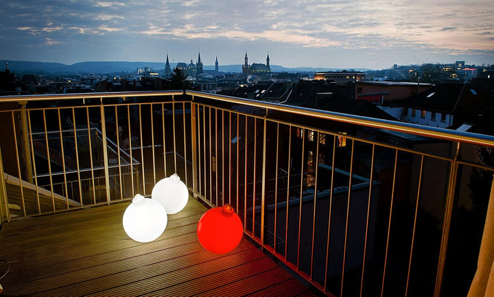 8 seasons design | Leuchtende Christbaumkugel Shining Christmas Ball (E27, Ø 33 cm, UV- & witterungs