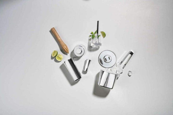 Zone Rocks Shaker Dia. 7 x 23 cm 400 ml Polished Steel 0,4 liter - dia. 7,8 cm Polished Steel, 0,4 l