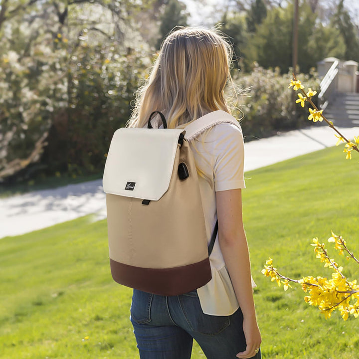 LOVEVOOK Rucksack Damen, Gross Wasserdichter Laptop Daypack Reiserucksack Arbeitstasche Elegant mit