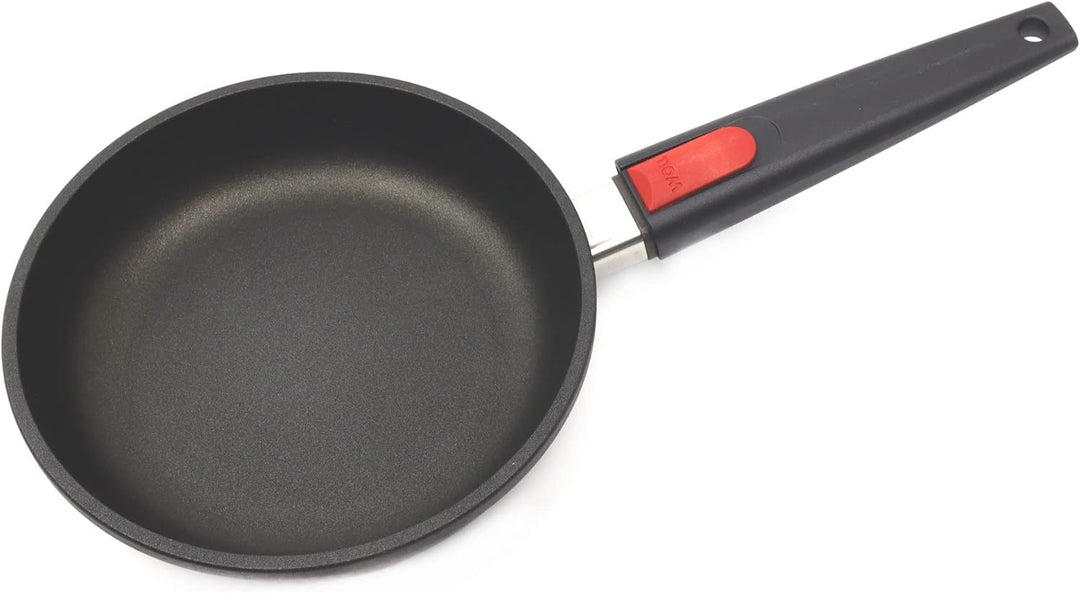 Woll NTI01 Bratpfanne Nowo Titanium Induction 20 cm 5 cm hoch Jubiläumsangebot