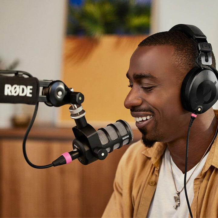 Rode Podmic Black professionelles Podcast-Mikrofon + keepdrum MS032 Desktop Tisch-Stativ, PodMic bla