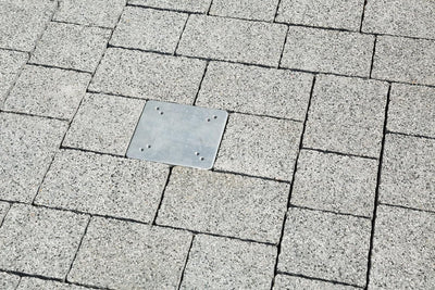 Schneider Universal-Bodenplatte für Ampelschirme, 897-00, zum Einbetonieren, 3.8 kg, Silber, Bodenpl