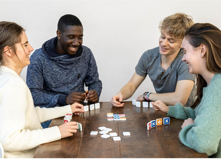 FlexiQ Trixo Strategiespiel | Gemeinschaftsspiele ab 7 Jahren | Reisespiele für 2-4 Personen |15 Min