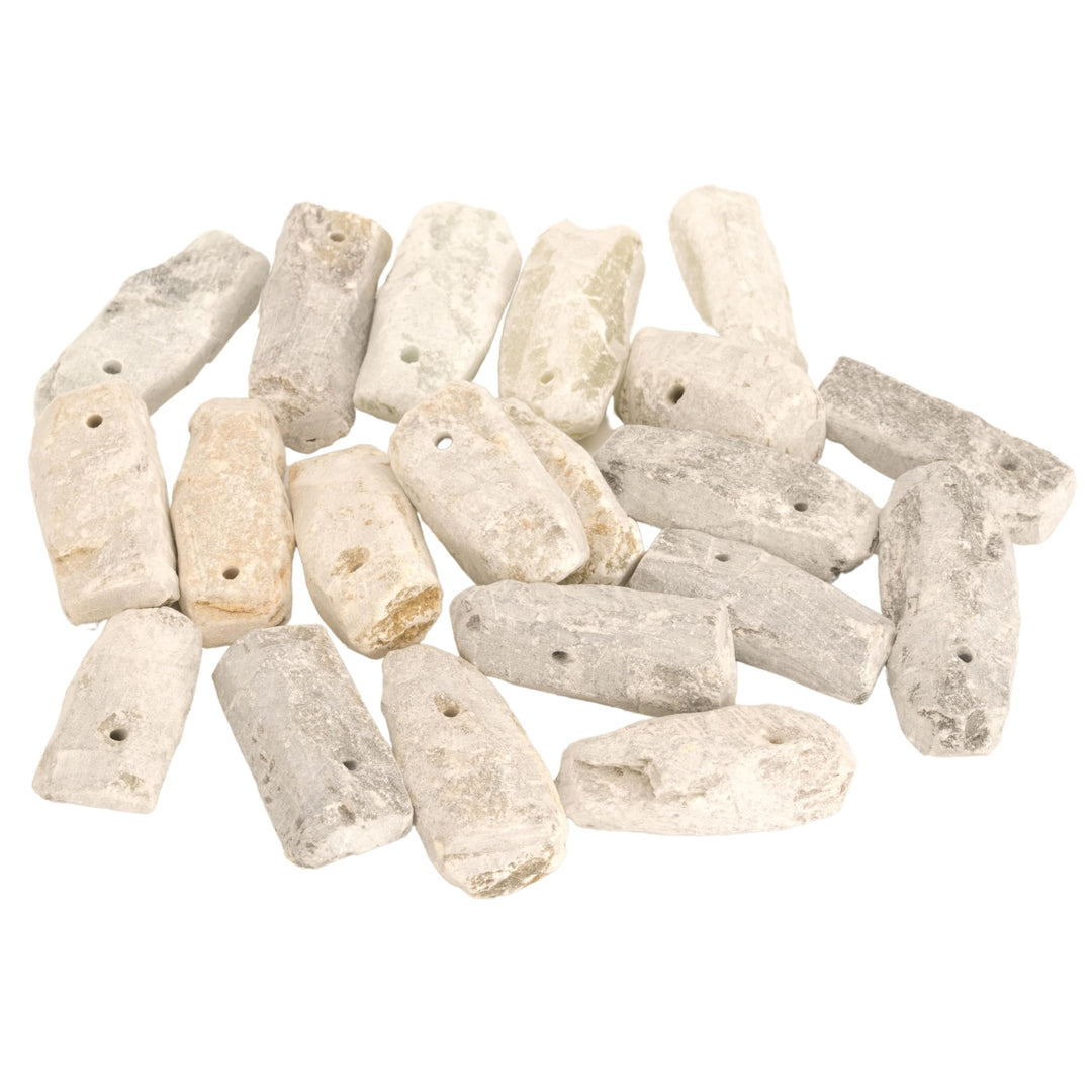artdee® Speckstein Amulettsteine mit Loch (20 Stück) – Asbestfreie Speckstein Rohlinge zum Schnitzen