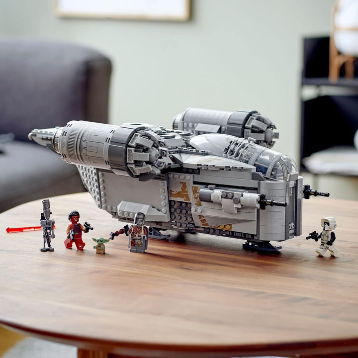 LEGO Star Wars The Razor Crest 75292 Bauspielzeug-Set für Kinder, Jungen und Mädchen ab 10 Jahren (1