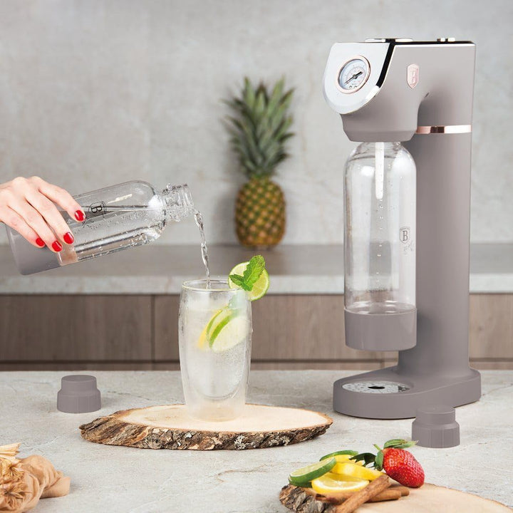 Berlinger Haus Sodabereiter SODABAR + 2 Flaschen Taupe Collection | Stilvoll, Kompakt und Umweltfreu