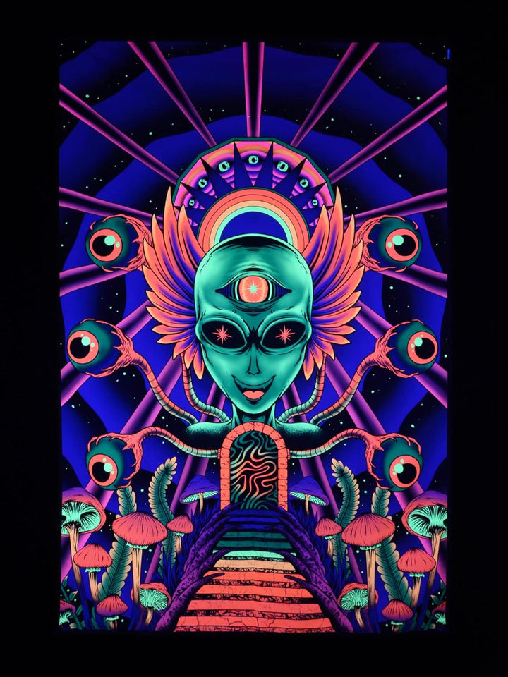 PSYWORK Schwarzlicht Stoffposter Neon | Alien Godness | 1,5 x 2,25m | UV-aktiv | fluoreszierend | Wa