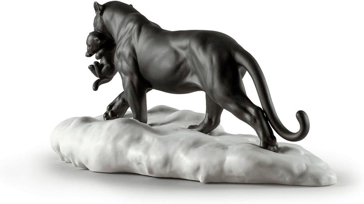LLADRÓ Figur Schwarzer Panther Mit Welpe. Panther. Porzellan.