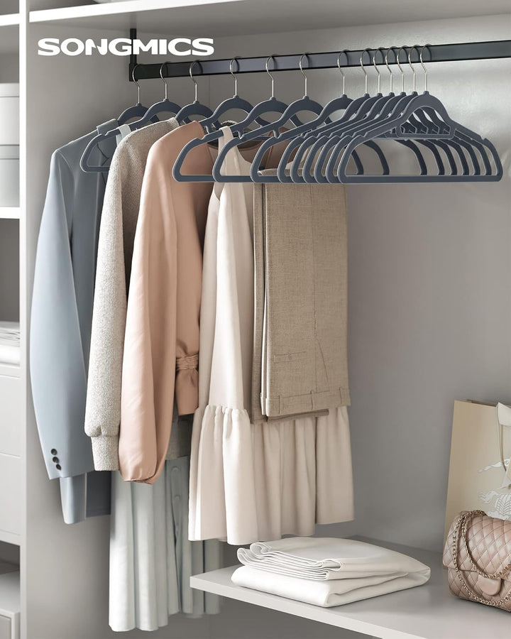 SONGMICS 100 Stück Kleiderbügel Samt, Bügel-Set mit Rutschfester Oberfläche, Platzsparender Anzugbüg