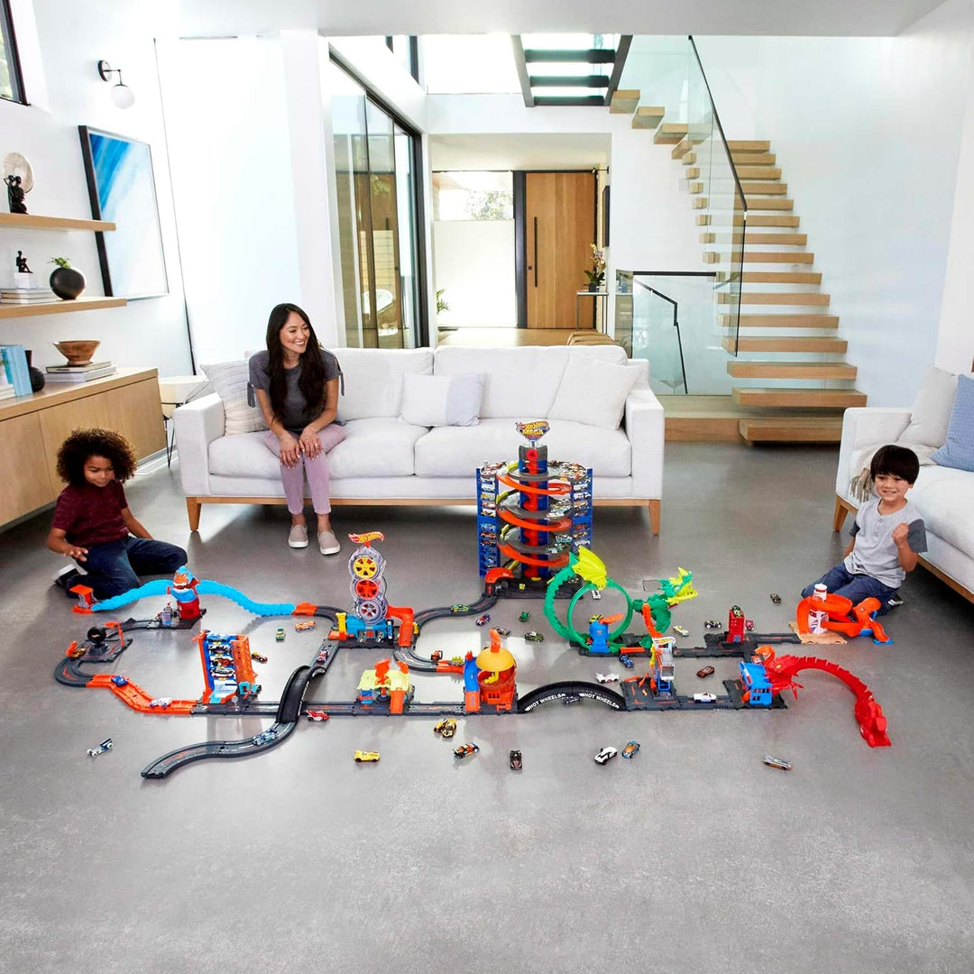 Hot Wheels Bahn Track Builder, Trackteile & Verbindungsstücke (36 Teile) für Autorennbahnen der Hot
