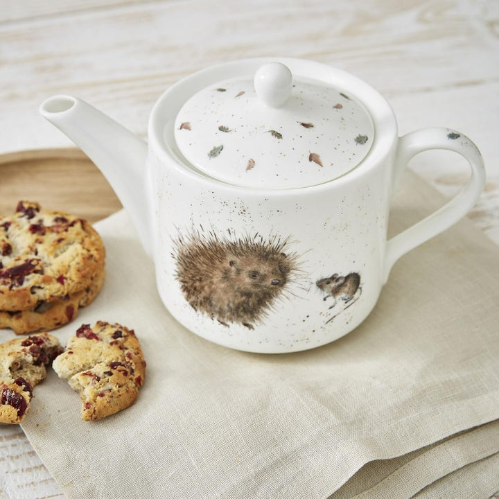 RW WN4090-XT Royal Worcester Wrendale Designs China One Pint Teekanne Igel und Maus, Keramik, Weiss