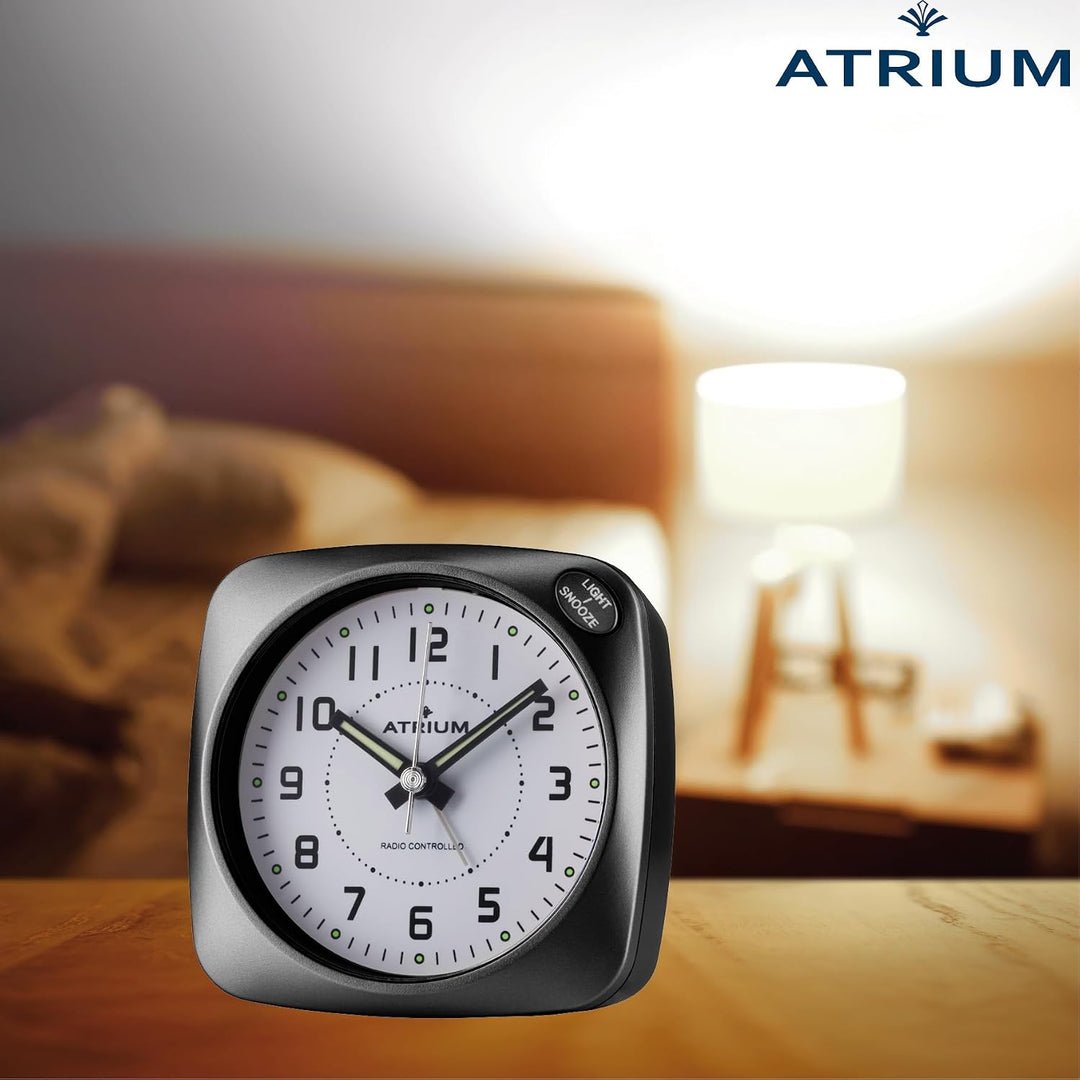 Atrium Funkwecker Analog Quarz ohne Ticken grosse Zahlen sehr deutlich mit Licht und Snooze schwarz