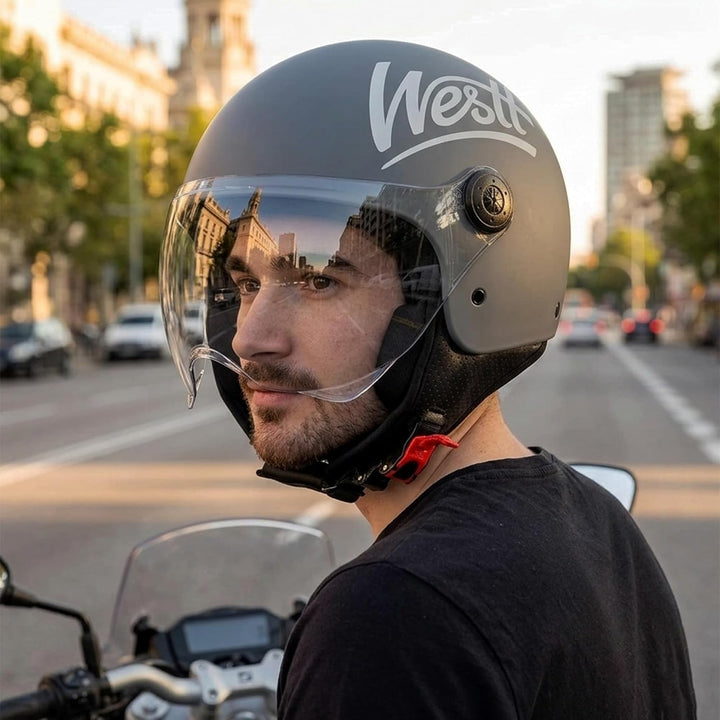 Westt Jethelm mit Visier ECE 22.06 – Leichter Motorradhelm für Damen und Herren – Roller Helm Mopedh