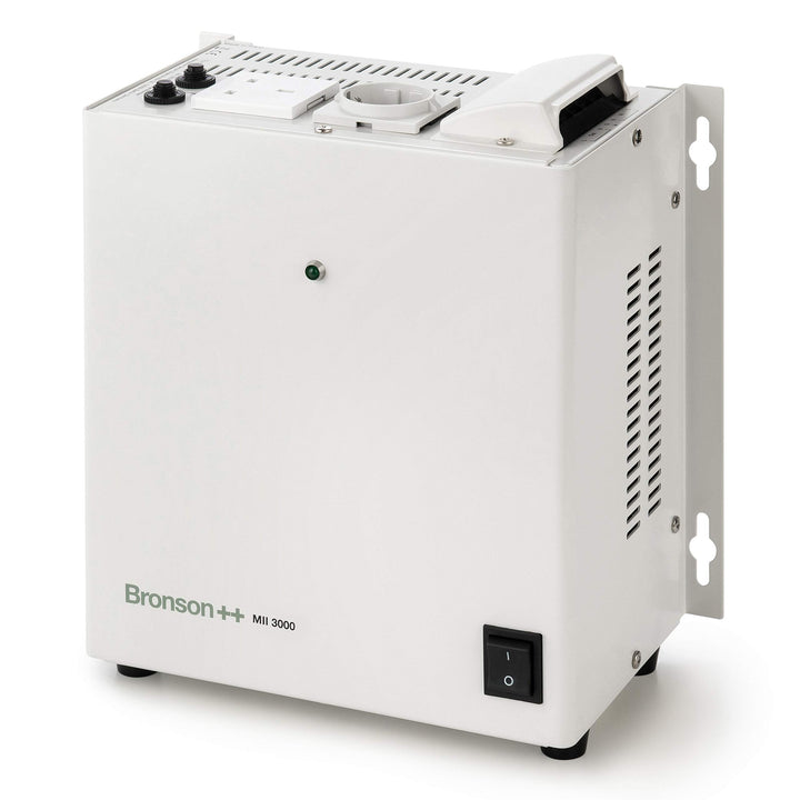 Bronson++ MII 3000 Trenntransformator Trenntrafo 3000 Watt - In: 110V/230V - Out: 230V, 3000 Watt