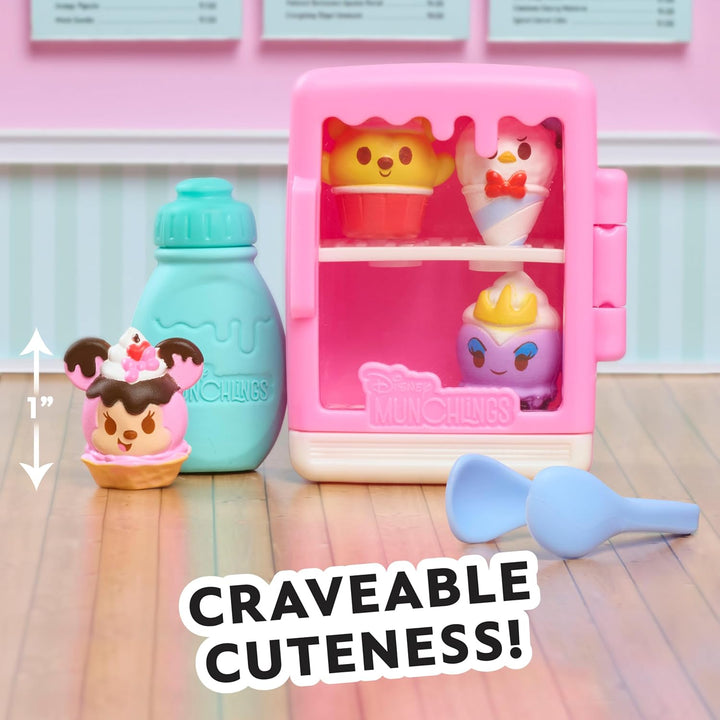 Just Play Disney Munchlings Mini Munch-Vitrinen, 7-teilig, 2,5 cm grosse Überraschungsfiguren zum Sa