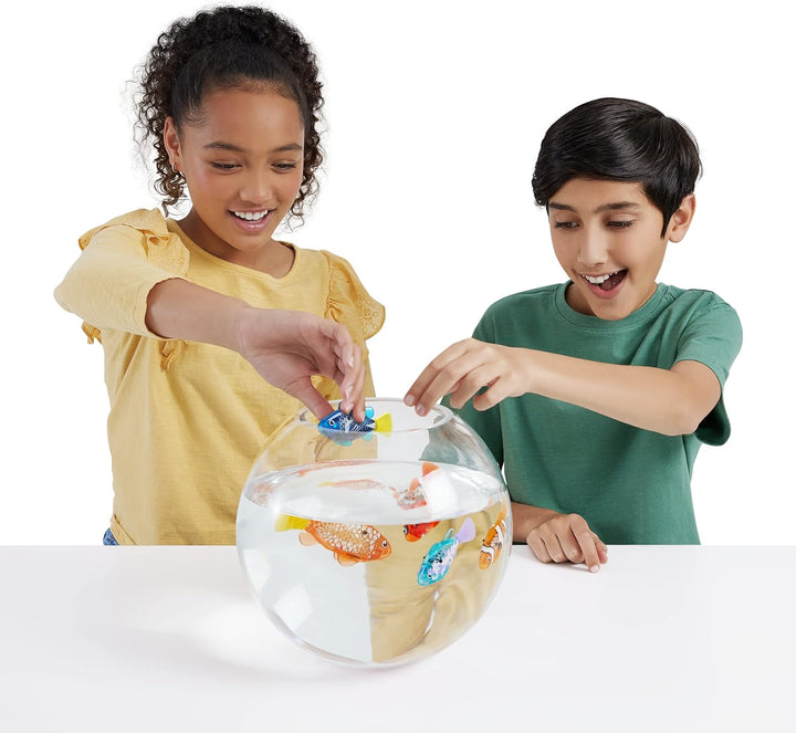 ROBO ALIVE Robo Fish Serie 3 Roboter-Fisch, 2er-Pack, orange und blaugrün, schwimmt in mehrere Richt