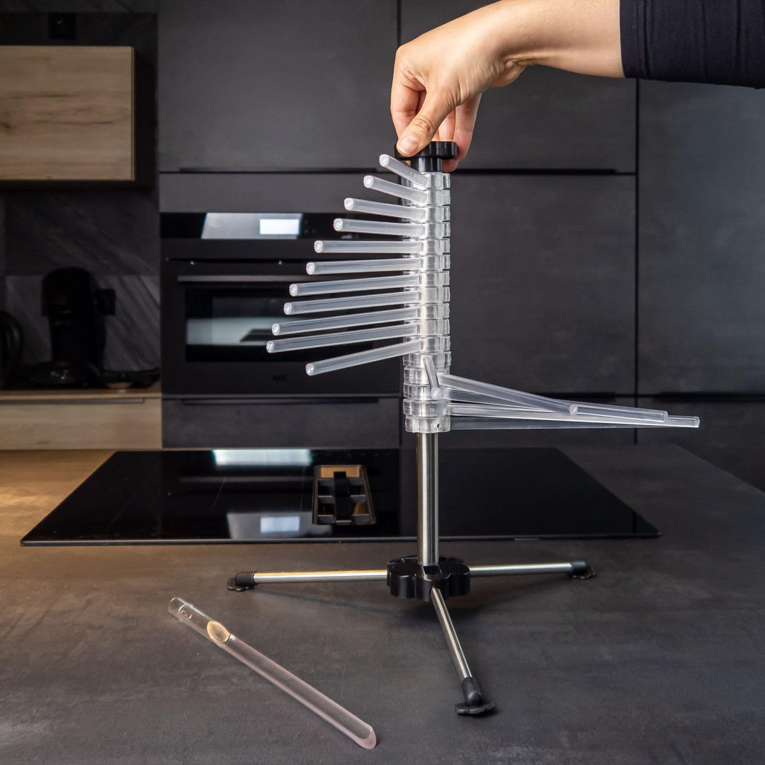Intirilife Nudeltrockner 50cm 14 Sprossen -silber- Nudelständer zum Trocknen von Pasta zusammenklapp