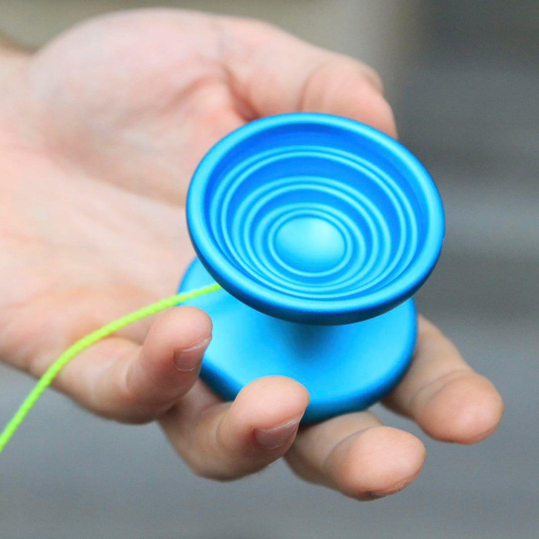 YoyoFactory Bullseye Yo-Yo - BLAU (DNA Tricks, Metall Yoyo, Schnur, Kugellager & Anleitung enthalten