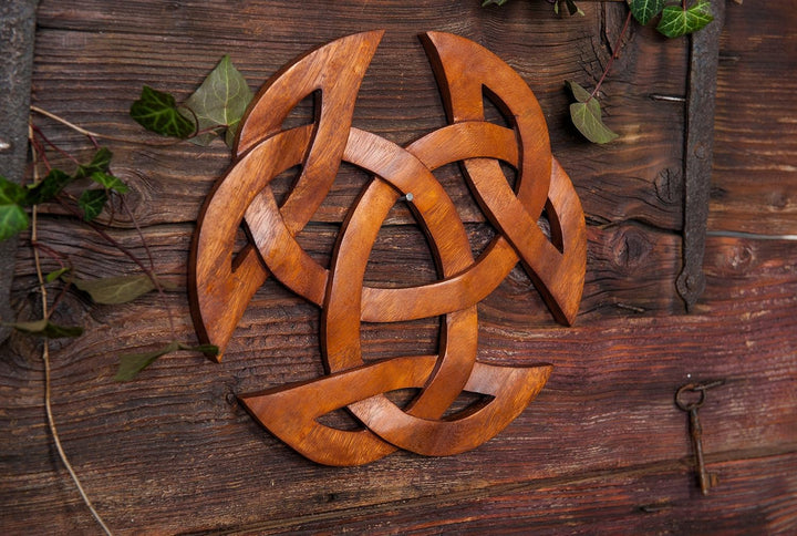 Windalf Grosses Celtic Holz Wandbild ARWAIN Ø 30 cm Wandornament Offene Dreifalt Wandfigur Handarbei