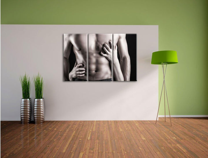 Pixxprint muskulöser Waschbrettbauch B&W Detail 3-Teiler Leinwandbild 120x80 Bild auf Leinwand