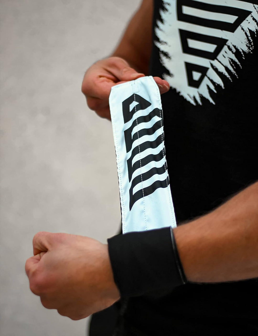 GORNATION Handgelenk-Bandagen, Extra leichte Wrist Wraps für Fitness, Calisthenics, Gym & Krafttrain