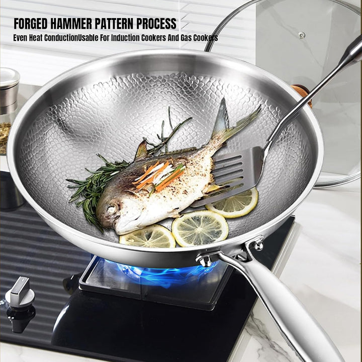 Kouamor Profi Bratpfanne, Kratzfest Titanlegierung Pan mit Deckung, für alle Herdarten Induktionspfa