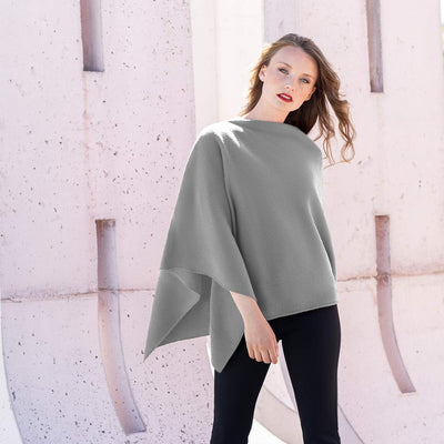 GIESSWEIN Merino Lambswool Poncho - Damen Feinstrick Überwurf aus Merinowolle, Wool Cape, Frauen Str