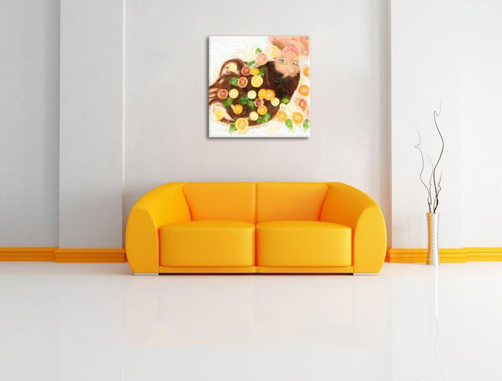 Pixxprint Hübsche Frau mit Obstscheiben als Leinwandbild/Grösse: 70x70 cm/Wandbild/Kunstdruck/fertig