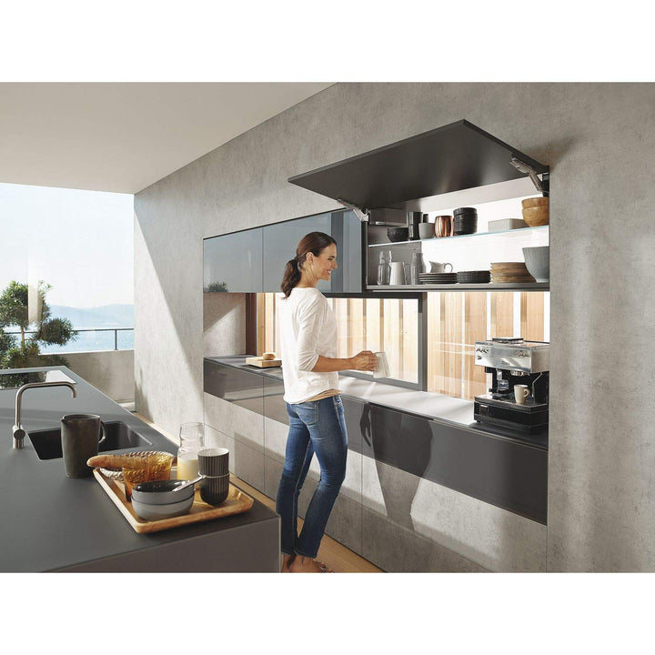 Blum Aventos HK Top Kraftspeicher TIP-ON mit vormontierten Systemschrauben inkl. Haftplatte, LF 930-