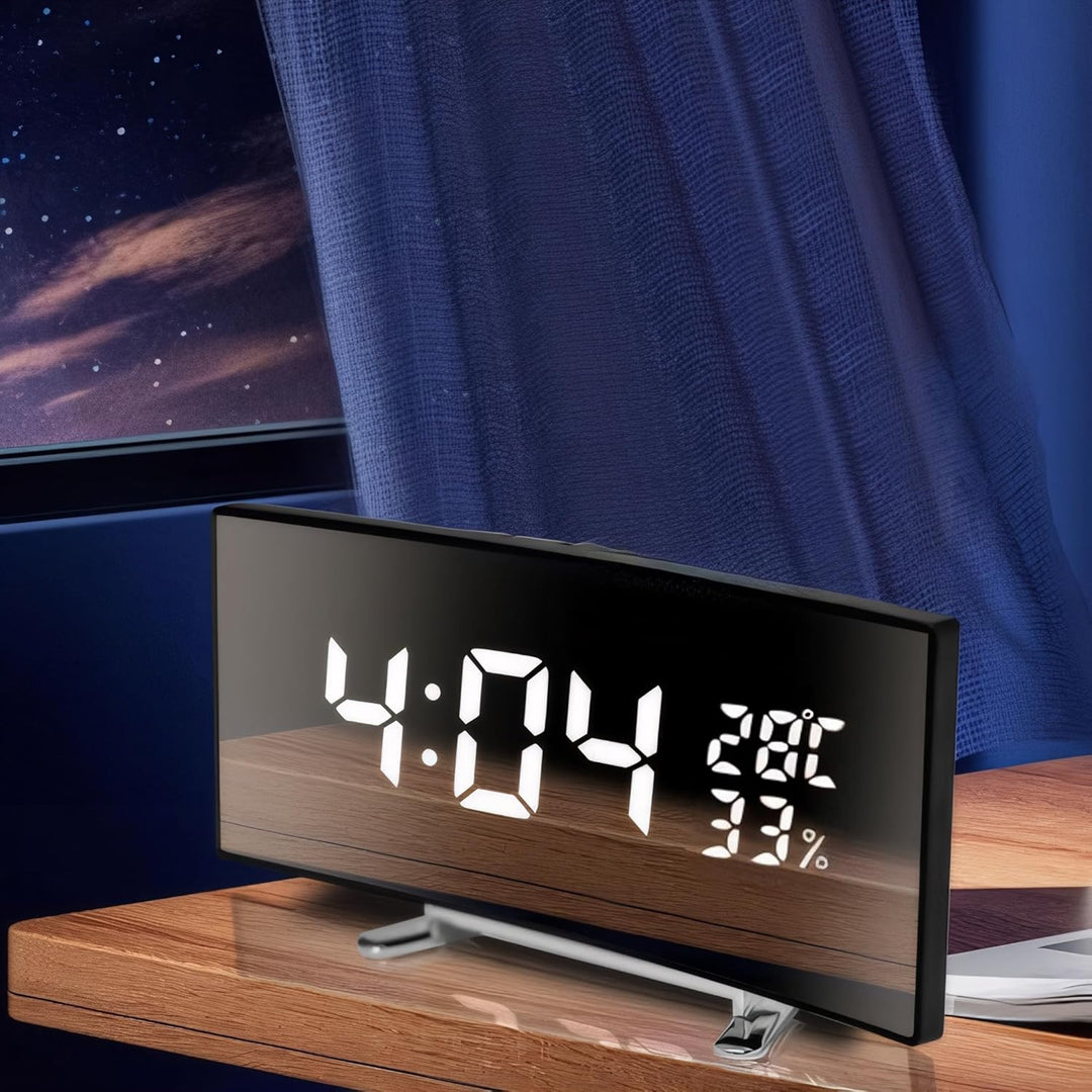 Lancoon Digitaler Wecker mit 6 Zoll gebogenem LED Bildschirm Temperatur Luftfeuchtigkeitsanzeige Sno