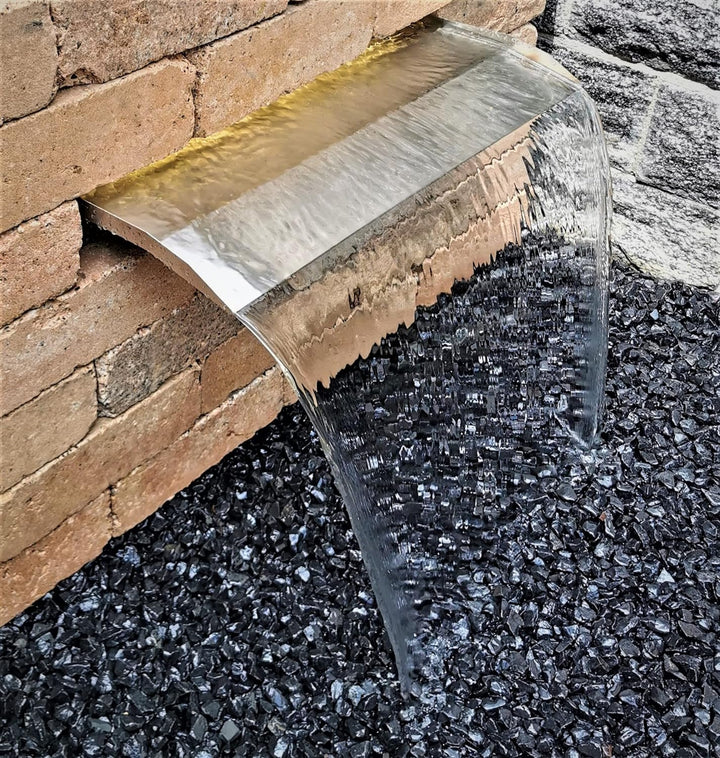 Jürgen Bocker Garten-Ambiente Wasserfall 60 cm Edelstahl matt Geb. mit langem Auslauf, Silber 60x8x2