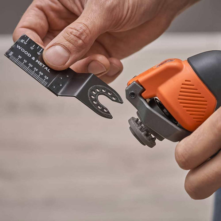 Oscillating Multi-Tool 18 V, Variable Speed 8,000 – 18,000 opm, 2.8° Oscillating Angle, Includes 18
